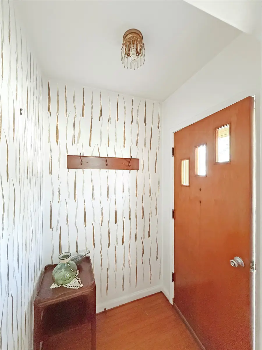 1220 Bell Avenue, Des Moines, IA 50315 - #2