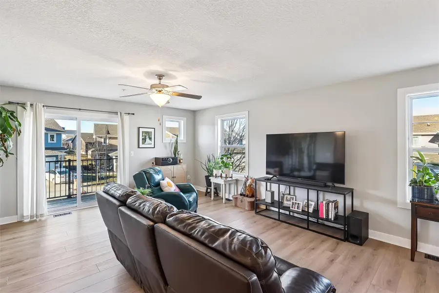 247 Red Oak Court, Norwalk, IA 50211 - #2