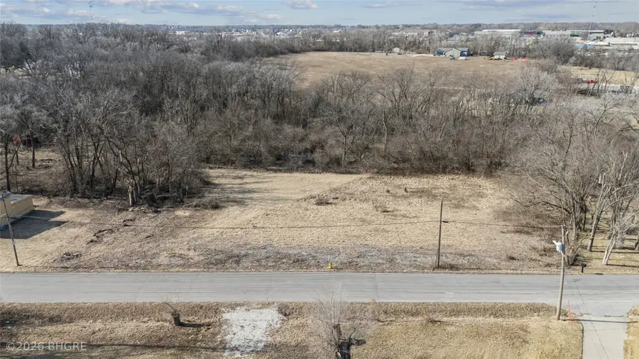 1705 E Diehl Avenue, Des Moines, IA 50320 - #2