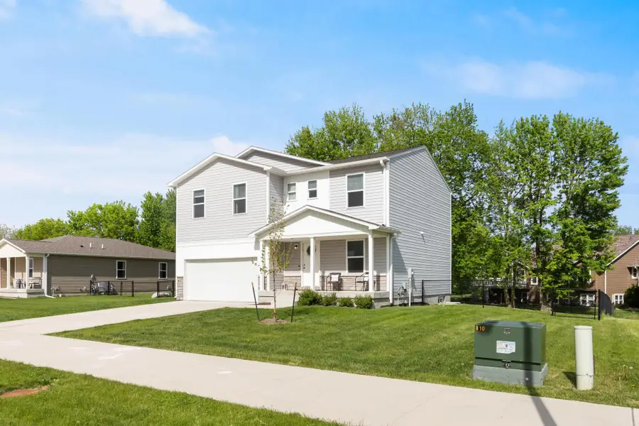 810 Springview Drive, Pleasantville, IA 50225 - #2
