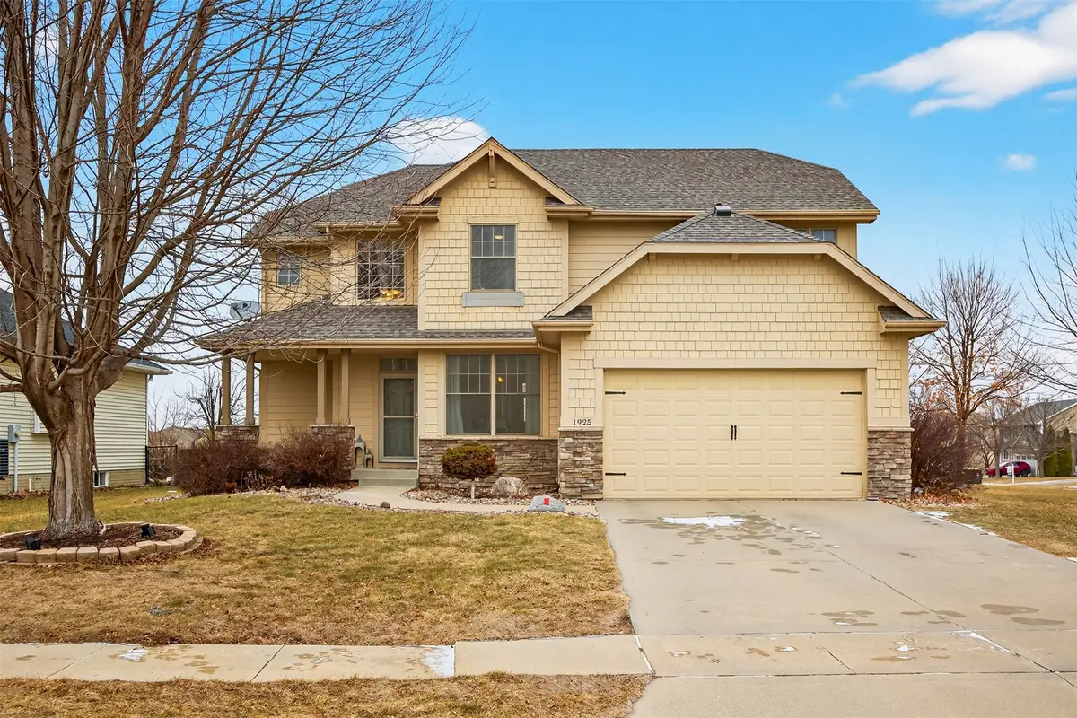 1925 SE Leeann Drive, Waukee, IA 50263 - #1