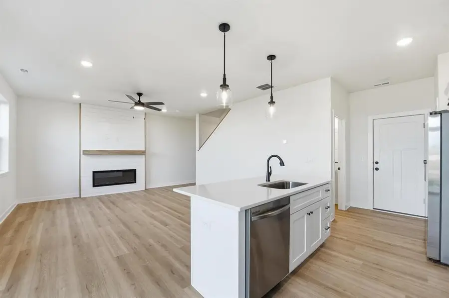 1367 Meadow Rose Place, Waukee, IA 50263 - #3