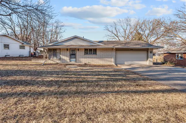 2956 Hubbell Avenue, Des Moines, IA 50317