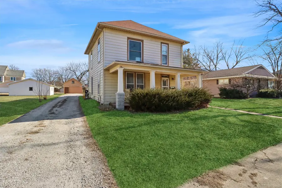 420 N Grand Street, Chariton, IA 50049 - #2