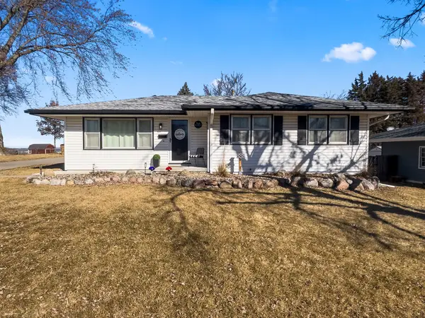 715 Stuart Street, Carlisle, IA 50047