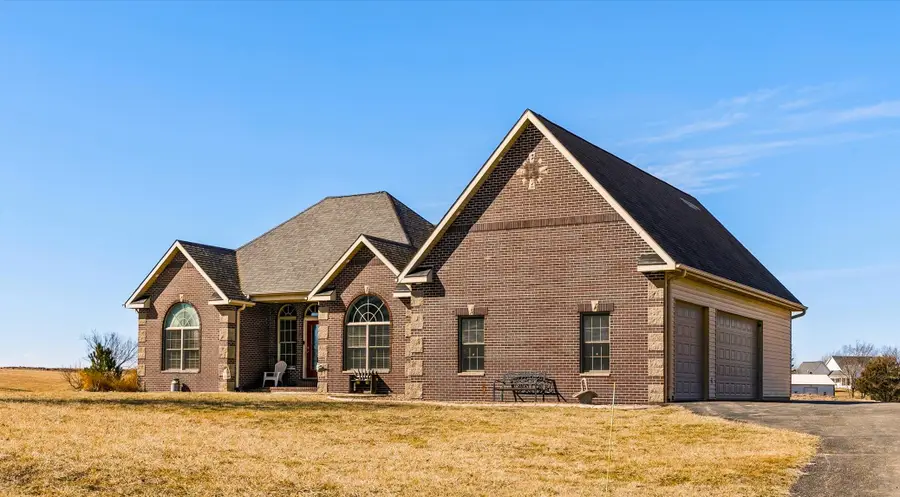 1685 Mcbride Ridge Court, Winterset, IA 50273 - #2