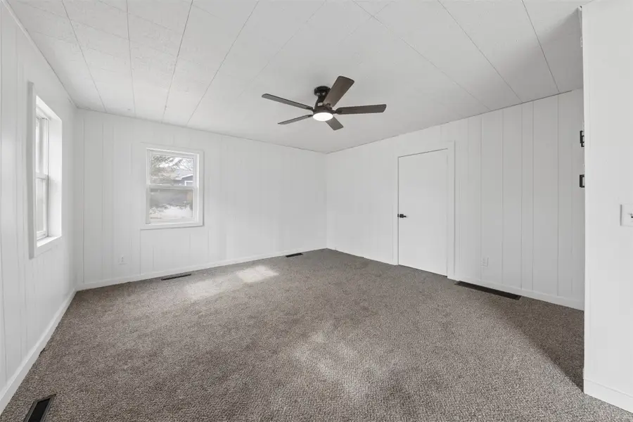 801 E Marion Street, Knoxville, IA 50138 - #2