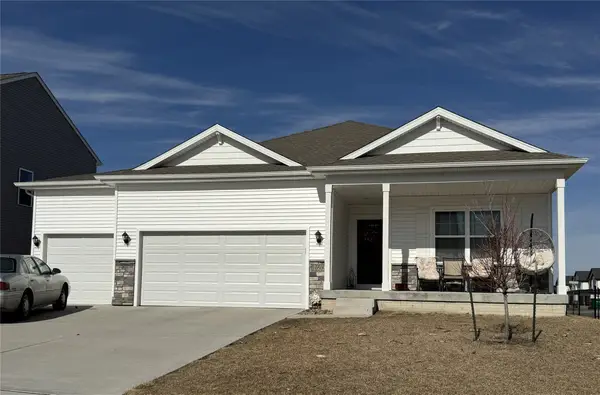 10509 Powell Avenue, Johnston, IA 50131