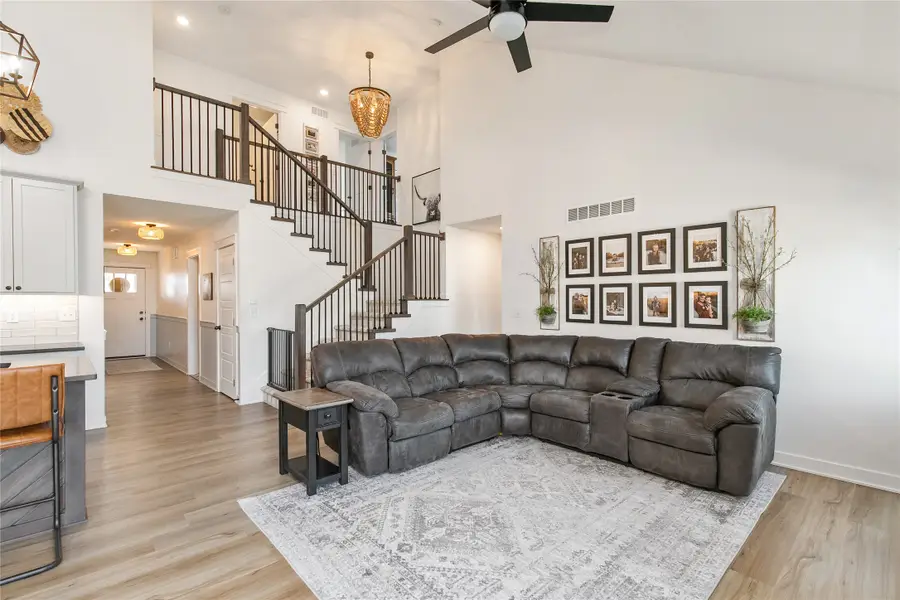 3007 Crest View Circle, Norwalk, IA 50211 - #3