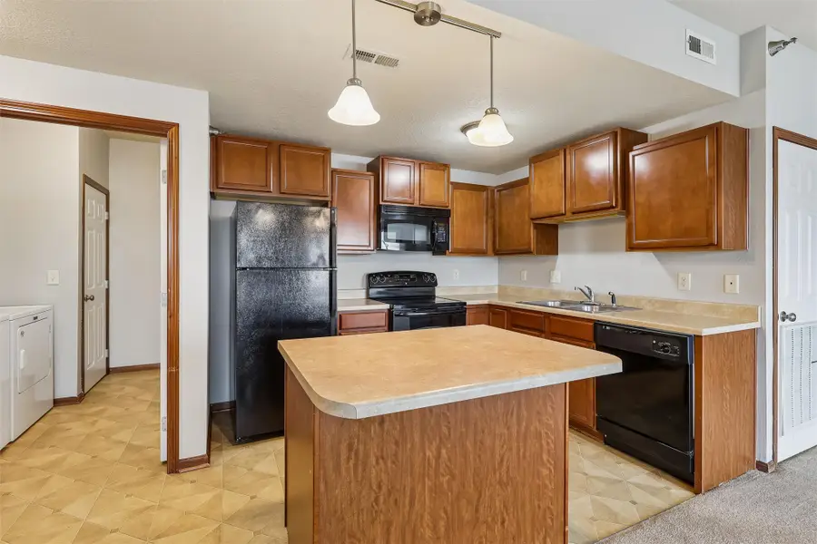 1825 SW White Birch Circle #16, Ankeny, IA 50023 - #3