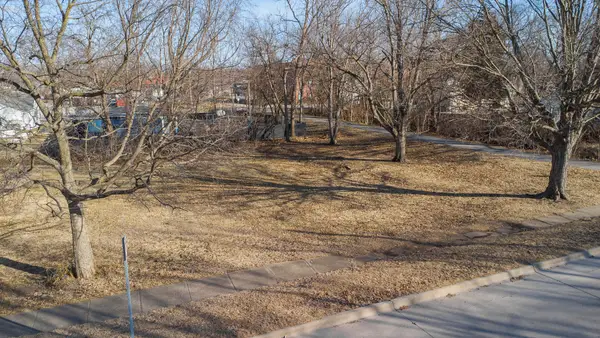 219 S 11th Street, Adel, IA 50003