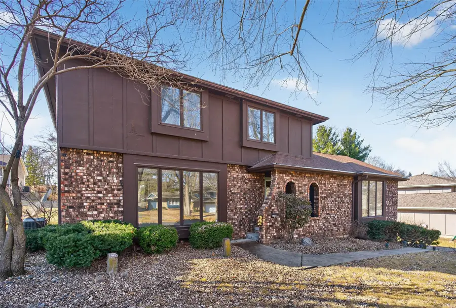 3700 SW 29th Street, Des Moines, IA 50321 - #3