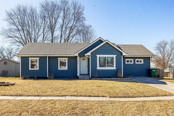 910 Lincoln Court Se, Bondurant, IA 50035