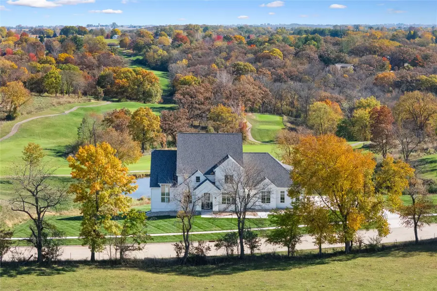 550 Harvest Road, Pella, IA 50219 - #2