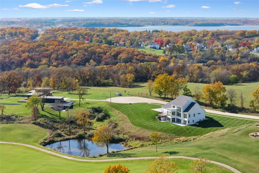 550 Harvest Road, Pella, IA 50219 - #3