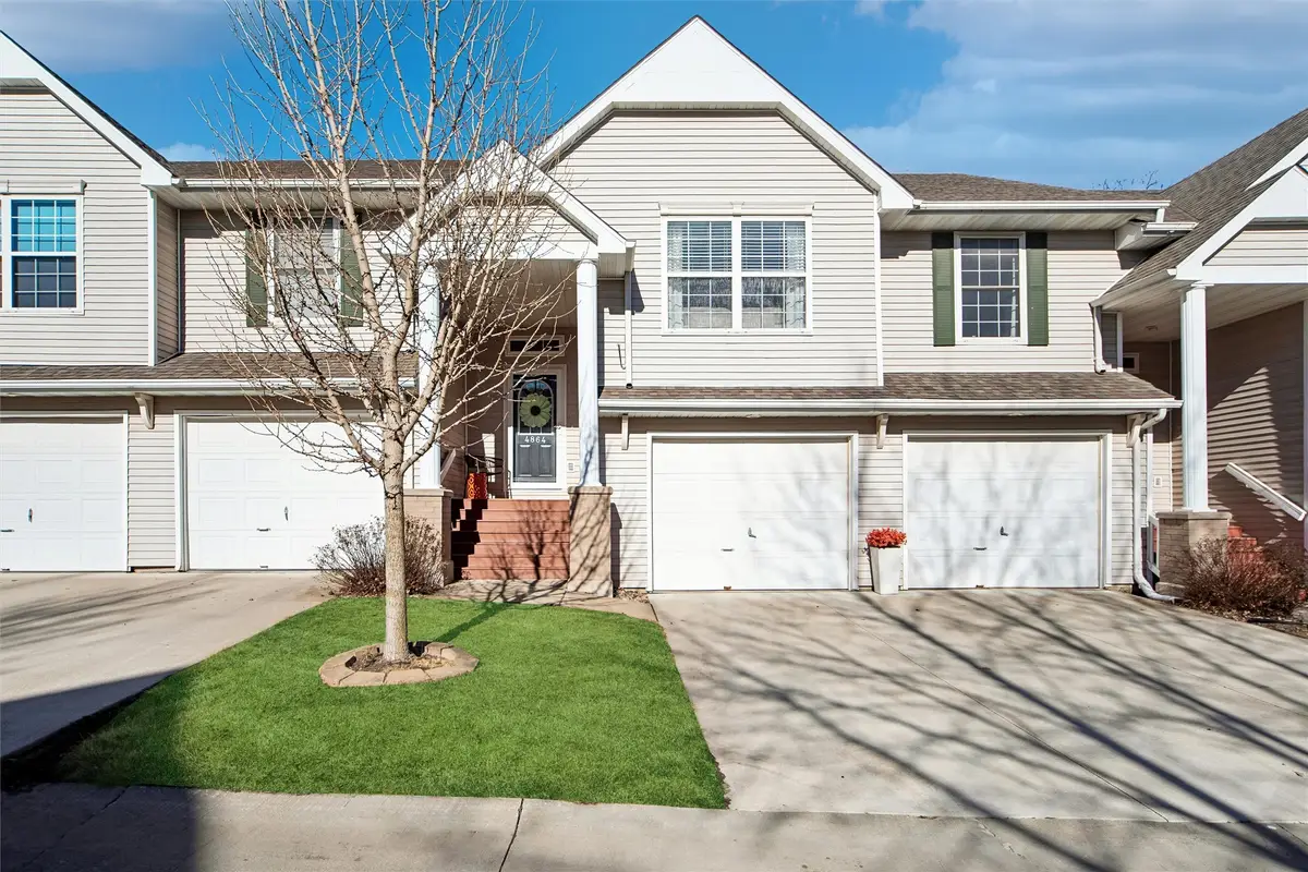 4864 63rd Street, Urbandale, IA 50322 - #1