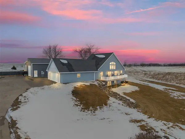 3569 Little Wall Lake Road, Jewell, IA 50130