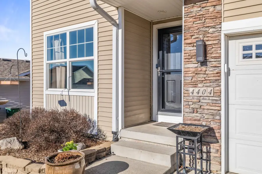 4404 146th Street, Urbandale, IA 50323 - #3