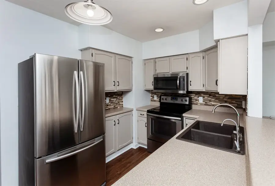 1829 Locust Street, West Des Moines, IA 50265 - #3