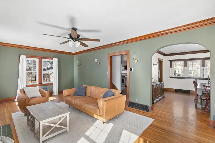 901 N B Street, Indianola, IA 50125 - #3