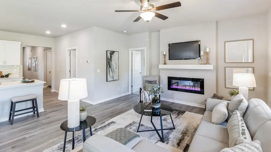 820 2nd Street Ne, Altoona, IA 50009 - #3