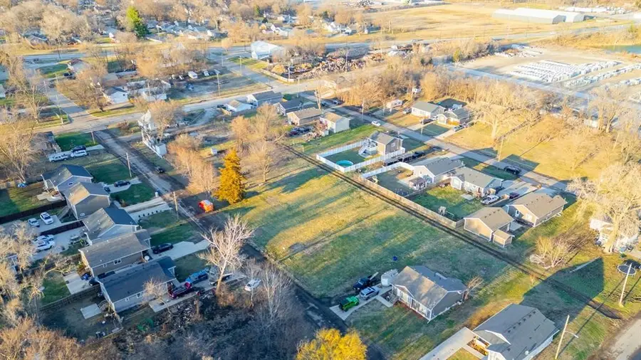 821 SE 27th Court, Des Moines, IA 50317 - #3