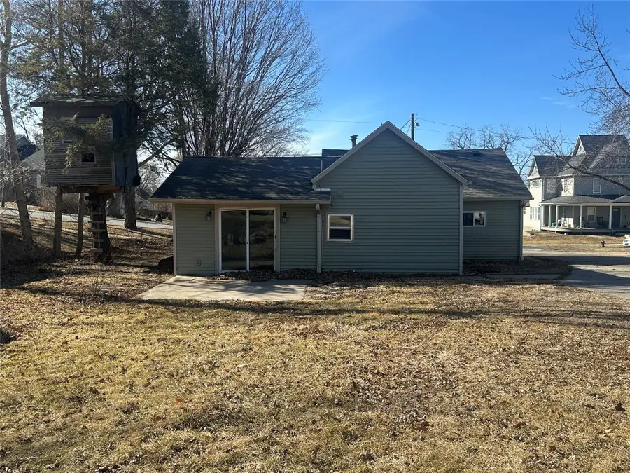 238 S Walnut Street, Colfax, IA 50054 - #3