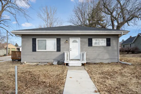 602 E Maple Avenue, Conrad, IA 50621