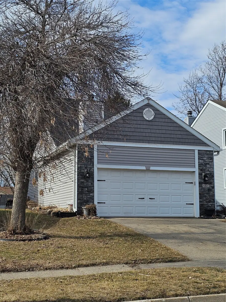 4512 80th Place, Urbandale, IA 50322 - #2