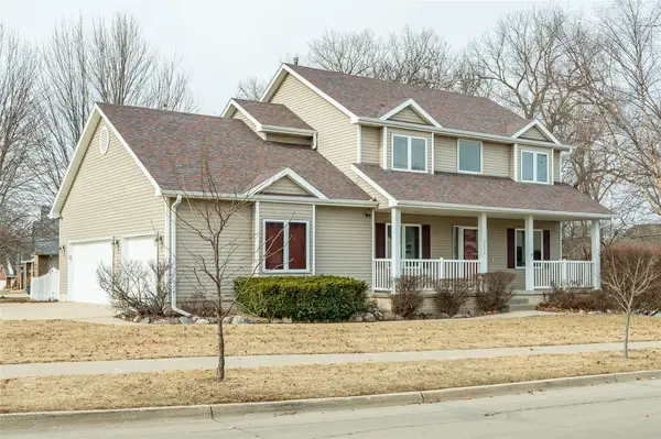 3600 Brook Ridge Court, Des Moines, IA 50317