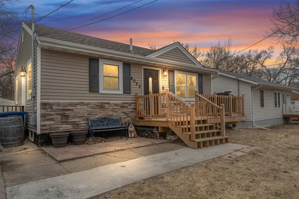 6022 SE 4th Street, Des Moines, IA 50315 - #1