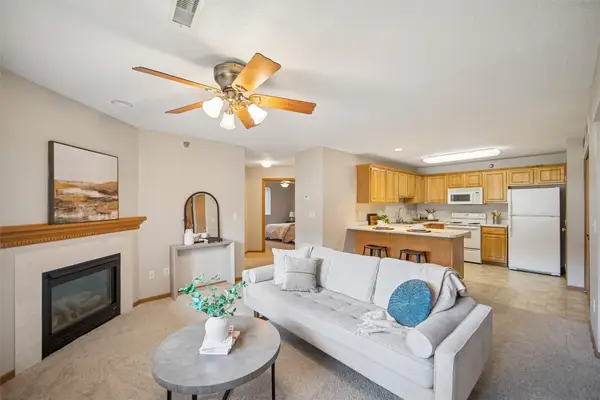 5916 Sutton Place #1, Urbandale, IA 50322