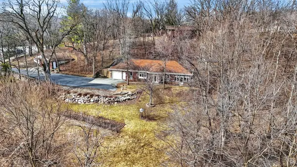 6707 NW 2nd Street, Des Moines, IA 50313