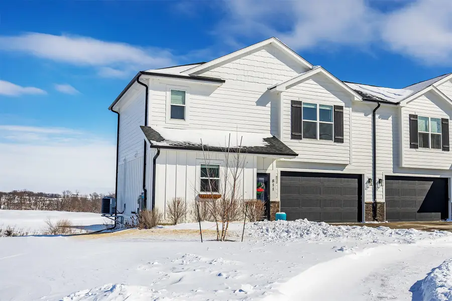 811 Ledgestone Court, Polk City, IA 50226 - #2