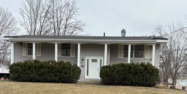 2501 Rocklyn Drive, Urbandale, IA 50322