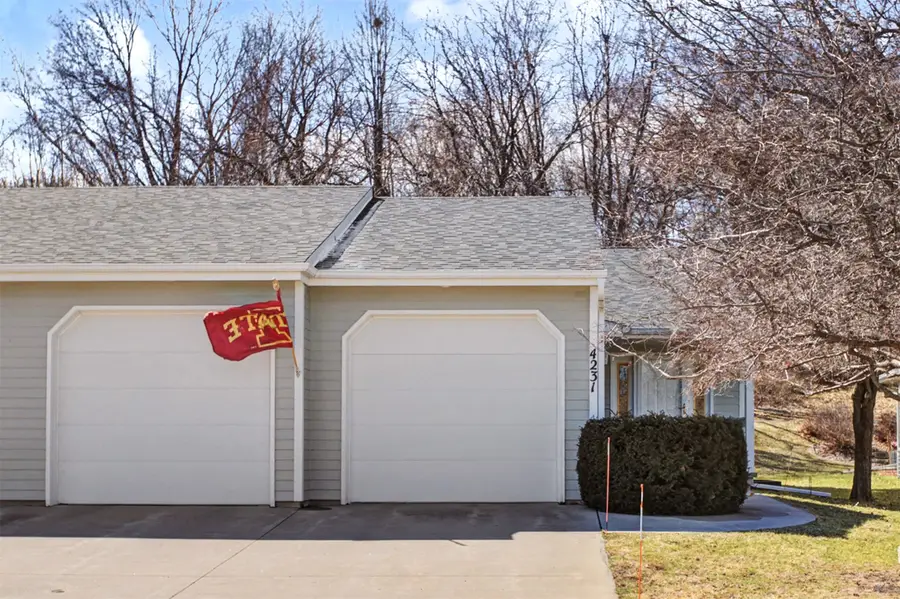 4231 Stone Brooke Road, Ames, IA 50010 - #2