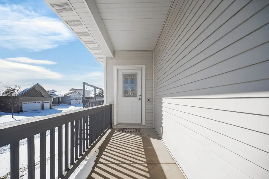 711 Dogwood Lane, Norwalk, IA 50211 - #2