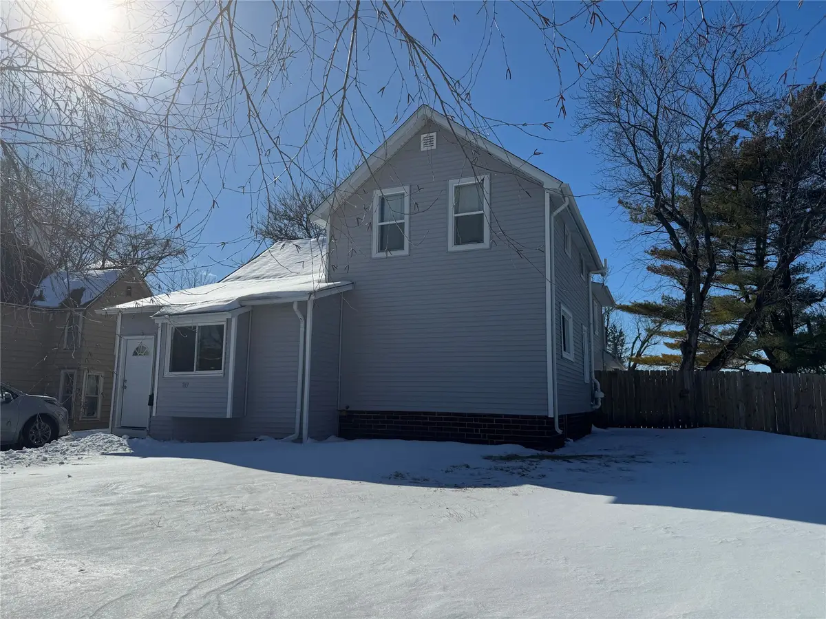 819 Division Street, Boone, IA 50036 - #1