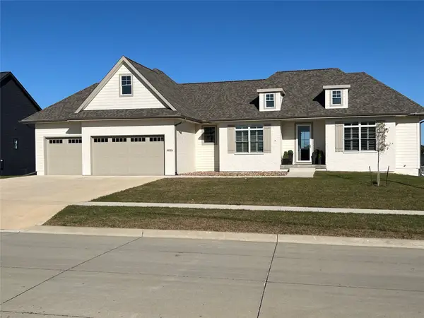 3025 Bos Ridge Road, Pella, IA 50219