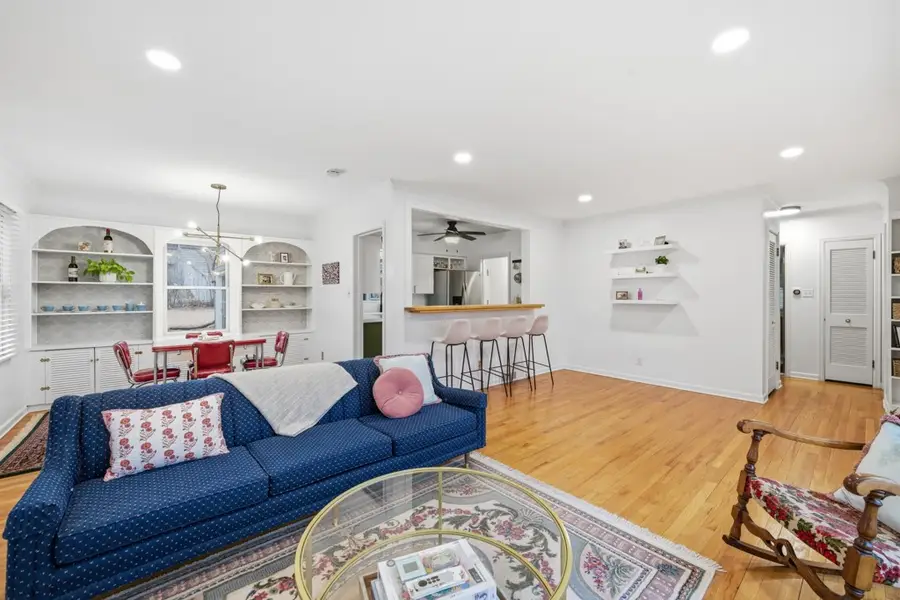 6131 Harwood Drive, Des Moines, IA 50312 - #3