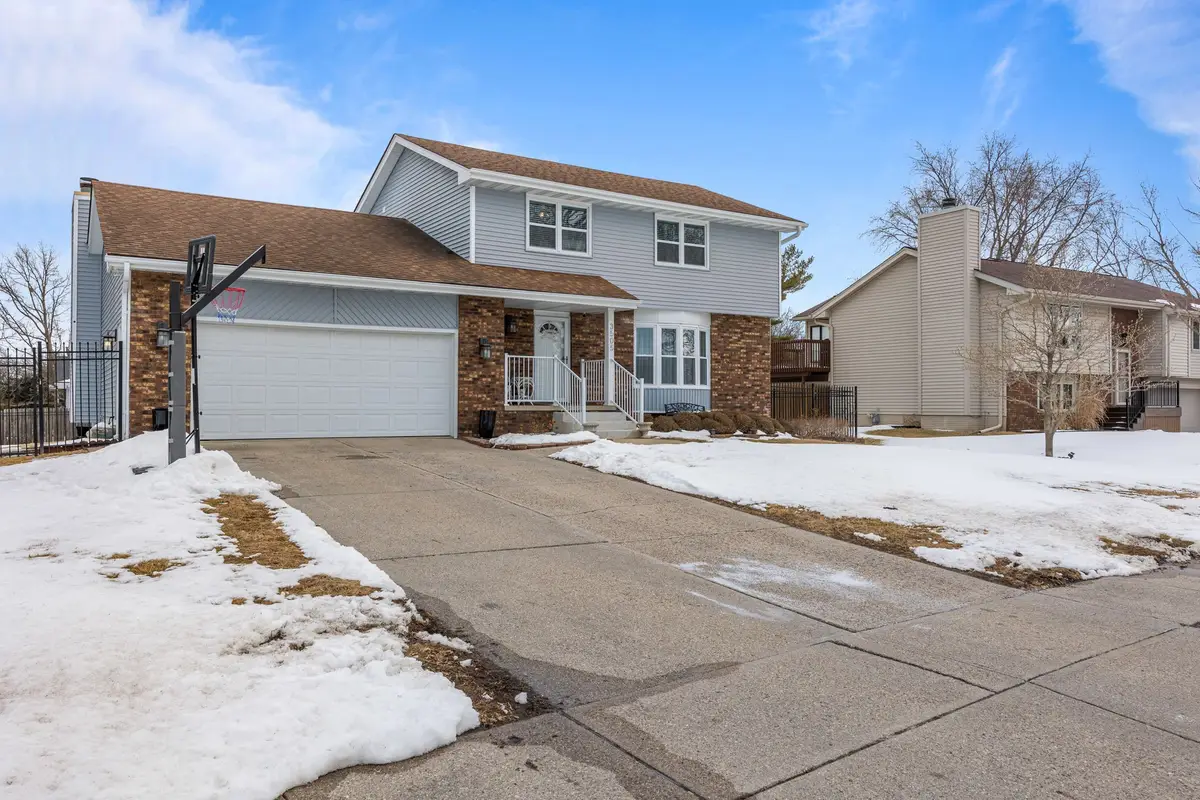3505 Patricia Drive, Urbandale, IA 50322 - #1