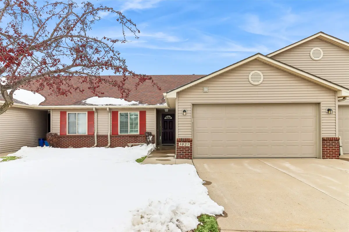 3025 SE Turnberry Drive, Ankeny, IA 50021 - #1