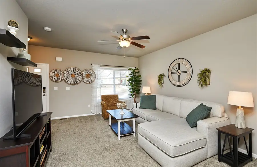 137 63rd Street, West Des Moines, IA 50266 - #3