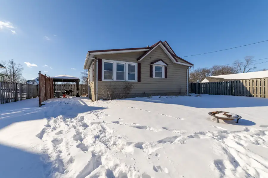 1924 1st Avenue, Perry, IA 50220 - #2