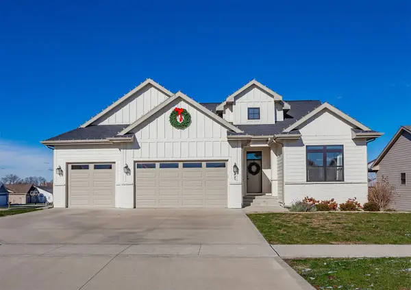 205 Centennial Drive, Huxley, IA 50124