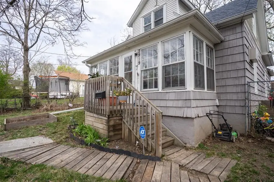 2919 1st Street, Des Moines, IA 50313 - #2