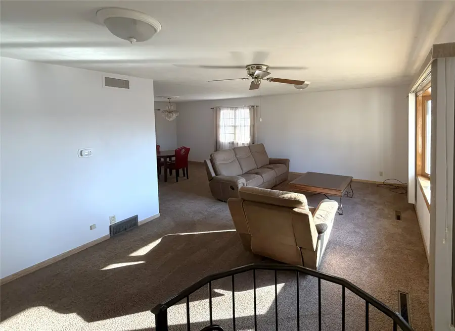 6 W Bow Drive, Cherokee, IA 51012 - #2