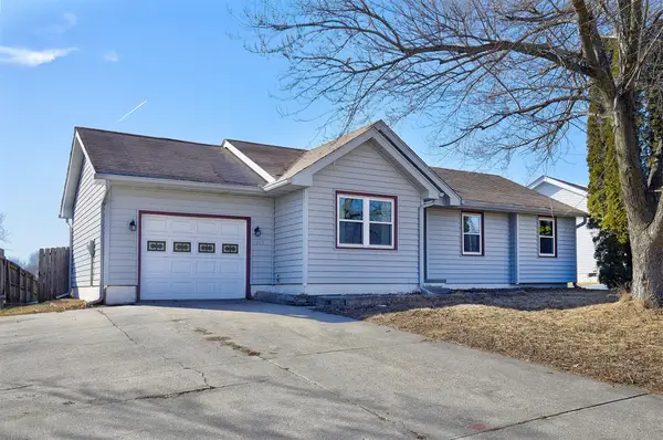1219 Casady Drive, Norwalk, IA 50211