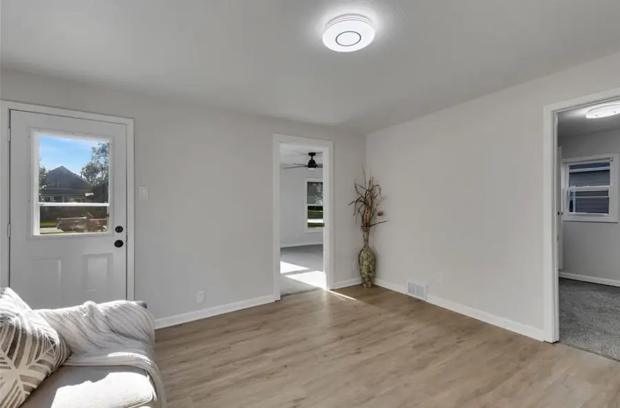 317 3rd Street, West Des Moines, IA 50265 - #2