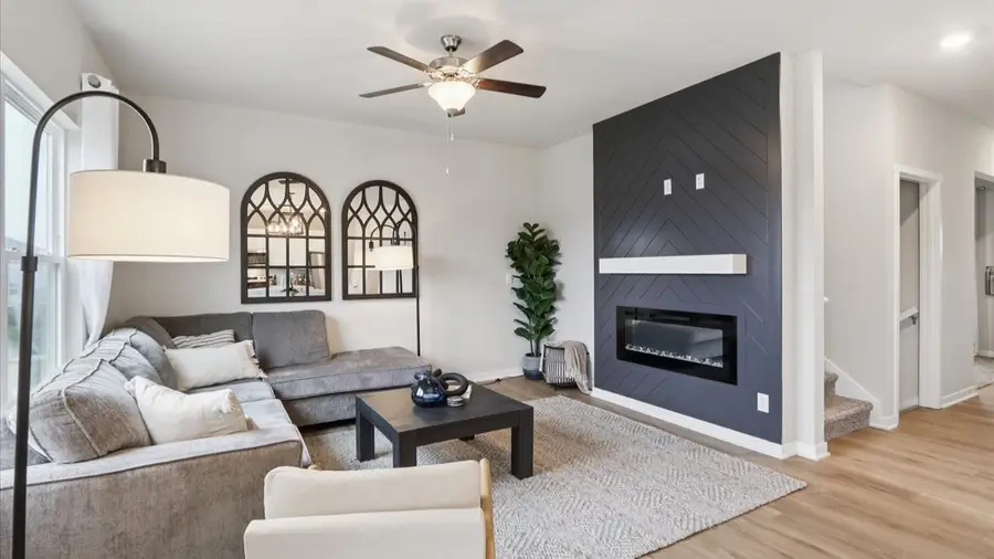 4722 173rd Street, Urbandale, IA 50322 - #3